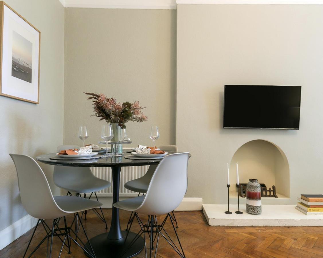 Chic 1 Bedroom Apartment In Bloomsbury, Sleeps 4 Лондон Екстериор снимка